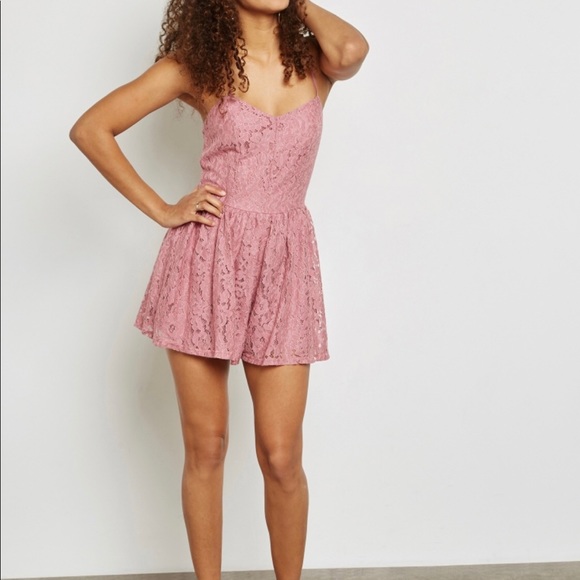 Forever 21 Lace Cami Romper Playsuit - Picture 4 of 8